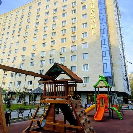 Апартаменты В Центре, В Новом Доме Alma-Ata Kamer foto